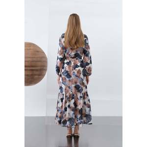 Robe élégante pour femme Puane, bleu marine à motifs, avec ceinture, tissu fluide, confortable pour tous les jours et les occasions spéciales - Product Image 4