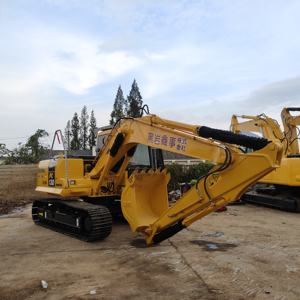 Excavatrice hydraulique Komatsu PC130 d'occasion, 12 tonnes, avec moteur et engrenages – Excellent état, modèle 2022, inspection vidéo, vente du Japon - Product Image 1