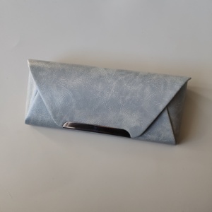 Estuche de Gafas de Sol de Cuero PU, Caja de Gafas Ópticas con Diseño Único y Logotipo Personalizado - Product Image 6