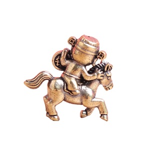 Figurine en laiton de dieu équestre de la richesse, style dessin animé, objet ancien, décoration de bureau, figurine de thé, artisanat, ornement en cuivre - Product Image 6