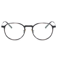 Nouvelles montures de titane de lunettes optiques ultem de haute qualité pour hommes femmes prêtes à être expédiées