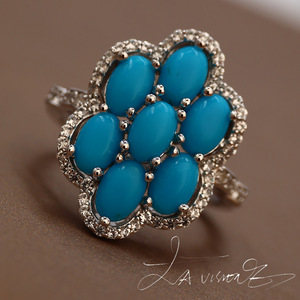 Anillo Vintage de la Serie Counterattack con Incrustaciones de Jade, Turquesa Americana Natural y Zafiro Blanco Sintético - Product Image 2