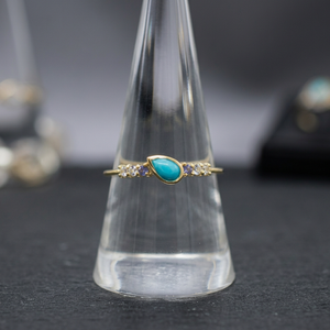 Anillo de Perlas para Mujer con Baño de Oro de 14K sobre Plata S925, con Topacio Azul Cielo Natural Clásico, Turquesa Azul Grisáceo, Zafiro y Circonita Cúbica en Engaste de Garras - Product Image 3
