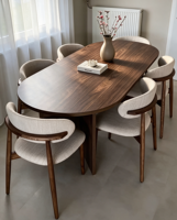 Table à manger ovale en bois massif de style mid-century, bureau vintage moderne de luxe léger pour petits appartements