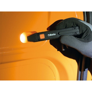 Beta 1833XSW 2-Beam LED Inspection <b>Flashlight</b> with Wireless Charging, 80-250 Lumens - Product Image 5