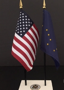 Hot Sell <b>Mini</b> Polyester Desk Flag for Indoor Advertising Custom Promotion Gift Printed <b>Table</b> Flag - Product Image 3