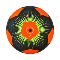 Jeu de piscine de plage design personnalisé ballon de football gonflable en néoprène pour enfants