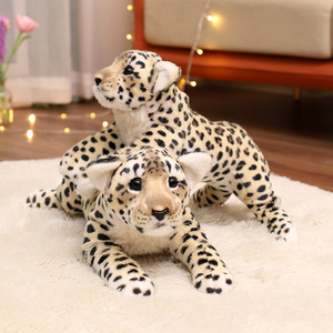 Özel gerçekçi doldurulmuş hayvan peluş yumuşak aslan oyuncak atmak yastık peluş oyuncak - Product Image 2