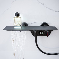 Robinet de douche baignoire noir à une main populaire affichage de la température motif de jet de Jet de Surface chromée ensemble de salle de bain à deux fonctions