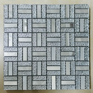 Carreau de <span class=keywords><strong>verre</strong></span> miroir en mosaïque gris bronze moderne 4mm d'épaisseur poli plat <span class=keywords><strong>pour</strong></span> mur intérieur fourniture d'hôtel et d'appartement - Product Image 4