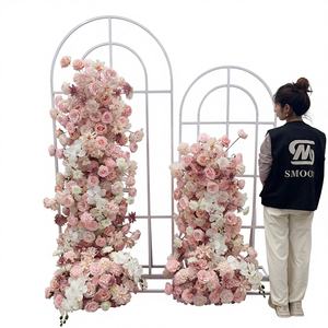 SMOOTH Camino de Mesa Floral para Boda, Hecho a Mano, con Rosas Artificiales de Seda Rosa Intenso, Ecológico - Product Image 1