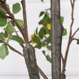 Qiaoqihao — petit arbre de fleurs d'abricot et fleurs, centre de table intérieur artificiel en soie, artemiaque, pour décoration de mariage, pour fête - Product Image 4