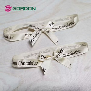 Cinta de Grosgrain de Lujo Personalizada con Logotipo Impreso en Lámina Dorada para Envolver Regalos de Navidad, Rollo de Cinta para Decoración de Chocolates - Product Image 6