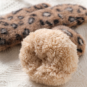 Gants mi-poignet en coton/élasthanne tricotés en peluche tie-dye mignons pour femmes, épaissis, chauds, polyvalents, pour le sport et <span class=keywords><strong>les</strong></span> activités de plein air en hiver - Product Image 4