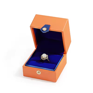 Elegante Caja de Joyería de Cuero Naranja y Azul, Caja de Almacenamiento de Viaje de PU Personalizada de Lujo con Botón para Anillos, Pendientes, Colgantes y Brazaletes - Product Image 4