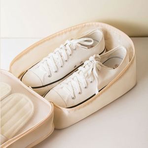 Three-Layer Thickened Eco-friendly Dustproof Outdoor Travel Shoe <b>Storage</b> Bag Easy to Carry Polyester Material Zipper Closure - Product Image 3
