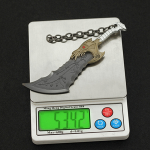 LLavero de Metal de aleación de Zinc, espada de juguete pequeña, <span class=keywords><strong>dios</strong></span> de la guerra, Kratos, hoja Chaos, 13cm, 53g - Product Image 2