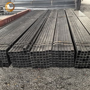 <span class=keywords><strong>Tube</strong></span> <span class=keywords><strong>carré</strong></span> en acier au carbone soudé ERW, norme ASTM, épaisseur 1,5 mm, haute résistance, pour cadres de meubles et structures. - Product Image 1