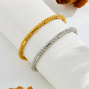 Declaración impermeable de acero inoxidable 18K chapado en oro textura muñeca mujeres <span class=keywords><strong>accesorios</strong></span> joyería de moda pulseras brazaletes - Product Image 2