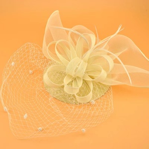 Nouvel arrivage de voile de <span class=keywords><strong>mariage</strong></span> de mariée voile de dentelle blanc court avec peigne monocouche fleur maille fascinateur pince à <span class=keywords><strong>cheveux</strong></span> bande <span class=keywords><strong>pour</strong></span> les femmes - Product Image 2