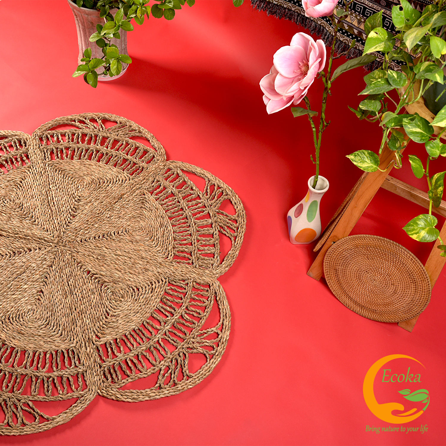 สีดำสีกากี