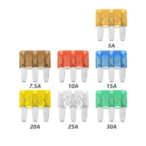 Fusible automatique à lame 3 broches en alliage de zinc 5A-30A avec borne à trois languettes pour voitures/camions – OEM disponible – Large gamme 5A 7.5A 10A 15A 20A 25A 30A - Product Image 2