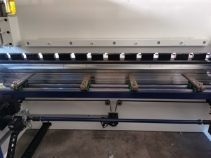 Trung Quốc CNC 160t 4000 mét máy uốn thủy lực Báo Chí phanh - Product Image 3