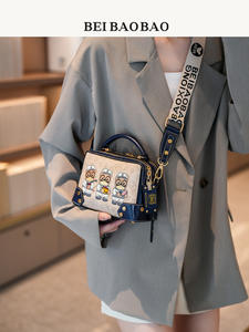 กระเป๋าสะพายคาดลำตัวแฟชั่นลายหมีน่ารัก2025กระเป๋าสะพายไหล่แบบลำลองความจุขนาดใหญ่<span class=keywords><strong>ราคา</strong></span>โรงงานโดยตรง - Product Image 3