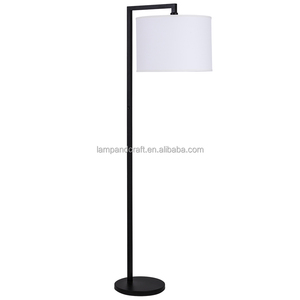 Lámpara de Pie de Hierro Negro con Interruptor de Pie para Sala de Estar, Lámpara Alta para Dormitorio, Oficina/Sala de Estar/Mesita de Noche - Product Image 2