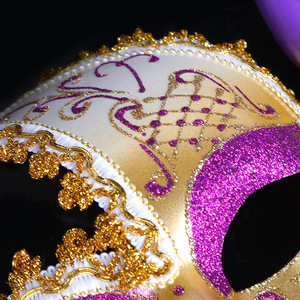 <span class=keywords><strong>Masque</strong></span> de mascarade vénitien <span class=keywords><strong>avec</strong></span> bâton pour femmes Halloween Party <span class=keywords><strong>Masque</strong></span> de performance de style carnaval italien pour les événements festifs - Product Image 4