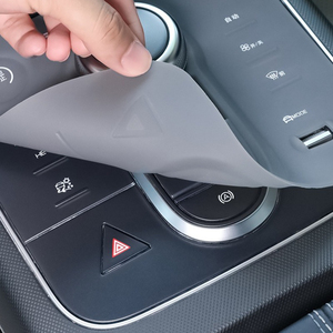 Convient pour le coussinet en silicone du contrôle central BYD Seal 05, coussinet de protection du panneau de changement de vitesse, coussinet imperméable et anti-poussière - Product Image 6