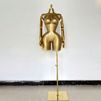 Mannequin femme grande taille en fibre de verre renforcée, style européen et américain, avec hanches généreuses et taille fine, demi-corps