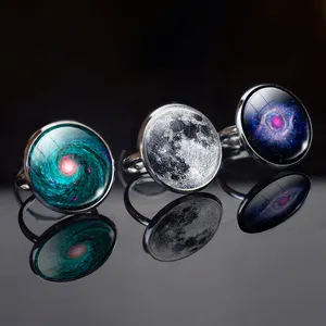 Großhandel Vollmond-Schmuck leuchtende Nebelglas Cabochon Augen Ringe Damen einstellbar