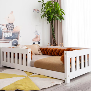 Hoogwaardig modern tweepersoons Montessori vloerbed met hoge leuningen, milieuvriendelijk, duurzaam, massief houten frame, op maat gemaakte kleuren, voor kinderen - Product Image 6