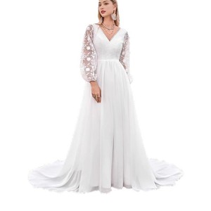 Vestido de Novia Blanco de Encaje con Cuello en V, Manga Larga con Volantes, Corte en A y Falda Amplia - Product Image 5