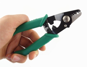 Kit de Herramientas de Pelado de Fibra Óptica de Tres Orificios Skylynn CSF3 con Certificación ISO9001/CE/RoHS y Garantía de 3 Años - Product Image 5