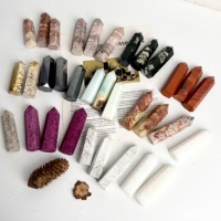 Vente en gros de tours de cristal sculptées en jaspe rouge et agate mexicaine, pour la guérison spirituelle naturelle et l'ornementation intérieure
