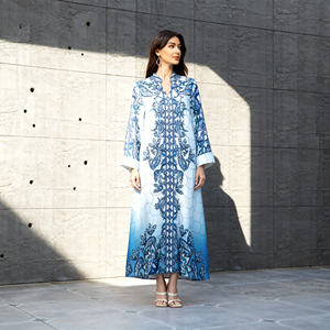 Robe Abaya en Polyester Imprimée Personnalisée de Haute Qualité pour Femmes Musulmanes, Élégante pour les Soirées et la Vente en Gros - Product Image 1