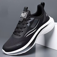 Sepatu Pria Baru Musim Semi Gugur Bahan Stretch Mesh Atas Model Slip-On Bernapas Olahraga Kasual Ringan Sol Empuk Bantalan Empuk untuk Lari