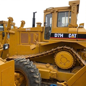 Bulldozer CAT D7H d'occasion, modèle 2020, poids 7000 kg, capacité de nivellement de 4 m, performances excellentes, prix avantageux, à vendre - Product Image 1