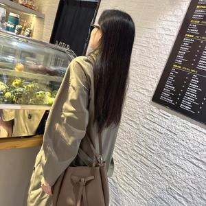 Sac seau en cuir de vachette litchi Togo sans marque, entièrement doublé cuir, chic parisien, pour le quotidien, vente en gros et au détail en Europe, directement de l'usine - Product Image 3