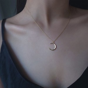 Collana con Ciondolo Luna Semplice in Argento Sterling 925 Placcato Oro 18K, Gioielli di Moda all'Ingrosso per Donne - Product Image 3
