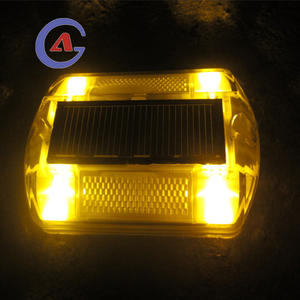 Reflectores solares de carretera, tachuelas solares para carretera, marcadores reflectantes para pavimento, luz LED solar para carretera - Product Image 2