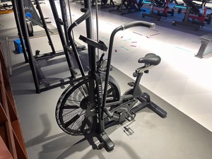 Vélo de <span class=keywords><strong>fitness</strong></span> commercial MB <span class=keywords><strong>Fitness</strong></span> Icon <span class=keywords><strong>AirBike</strong></span>, vélo d'appartement portable avec ventilateur, équipement de <span class=keywords><strong>fitness</strong></span> pour salle de sport - Product Image 4