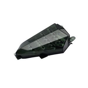 Feu arrière de moto à LED intégré pour Yamaha YZF R6 2006-2007 Moto - Product Image 3