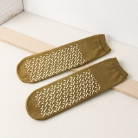 Chaussettes antidérapantes jetables épaisses personnalisées à motif de points pour patients adultes, usage hospitalier masculin