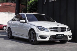 Nuovo Kit Carrozzeria Completo PHARRI per <span class=keywords><strong>Mercedes</strong></span> Classe <span class=keywords><strong>C</strong></span> W204 <span class=keywords><strong>Berlina</strong></span> 2011-2014, Aggiornamento allo Stile C63 AMG - Product Image 4