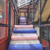 Aire de jeux souple Carnival Design avec grand toboggan, équipement de jeu pour tout-petits, équipement d'aire de jeux intérieure pour enfants