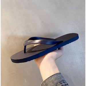 Hot-selling Winter & Summer Breathable Anti-Slip Odor-resistant Flat Outdoor Beach <b>Slippers</b> - Product Image 2