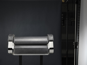 ที่นั่งกัปตันเรือยอชท์แบรนด์หรูจากอิตาลีสีดำพร้อมที่พักแขนที่วางสบายสำหรับเรือเดินทะเล - Product Image 3